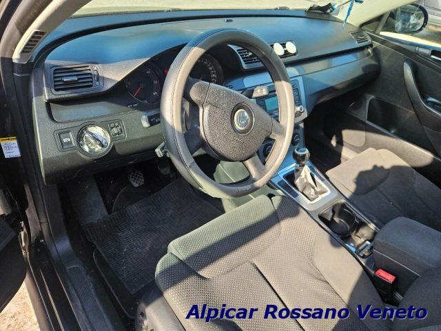 VOLKSWAGEN Passat 1.9 TDI/105CV DPF Var. Comf.