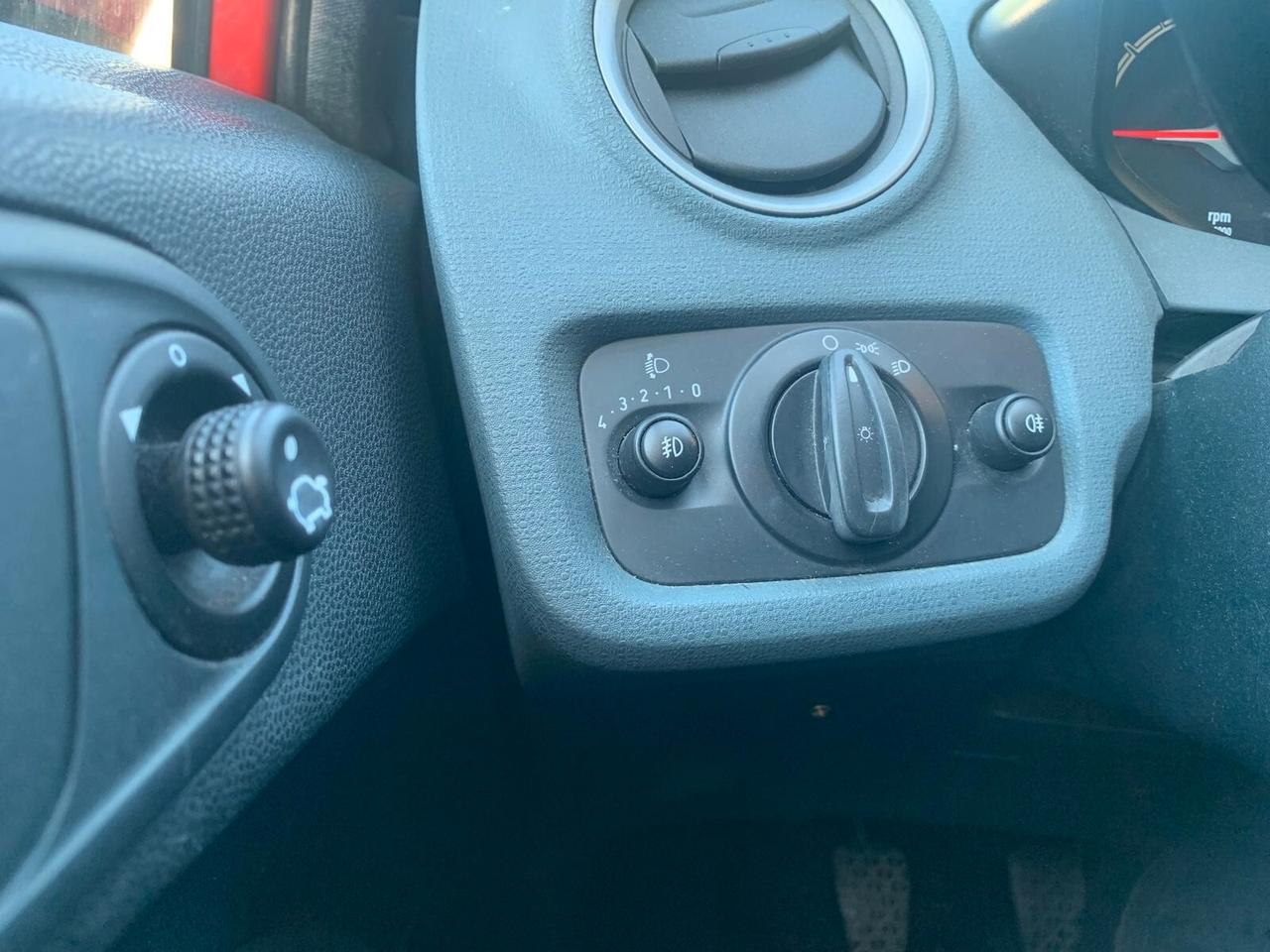 Ford Fiesta 1.2 82CV Neopat.