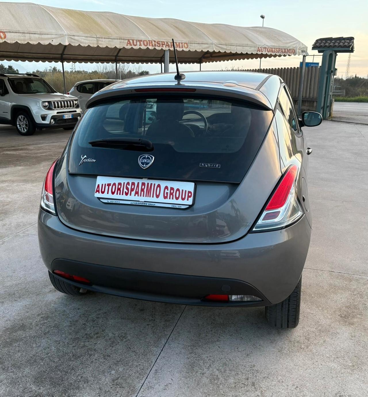 Lancia Ypsilon 1.0 FireFly 5P Hybrid Ecochic Silver
