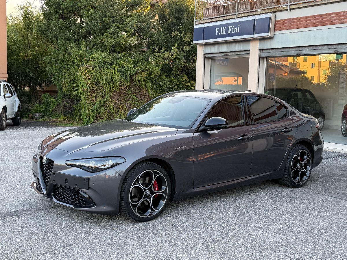 ALFA ROMEO - Giulia - 2.0 Turbo 280CV AT8 AWD Q4 Veloce