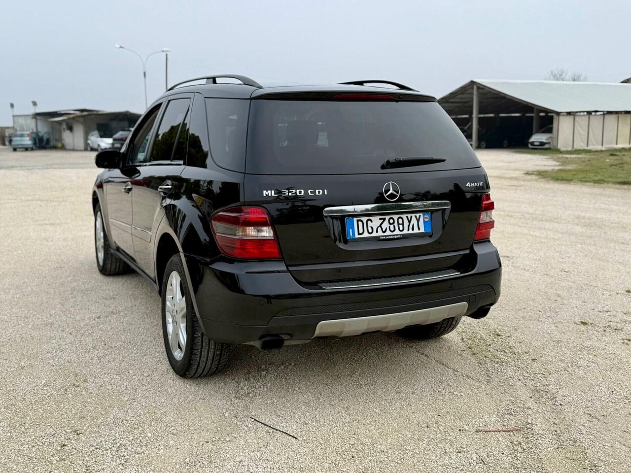 Mercedes ML 320 CDi Sport PERFETTO 135 milaKM
