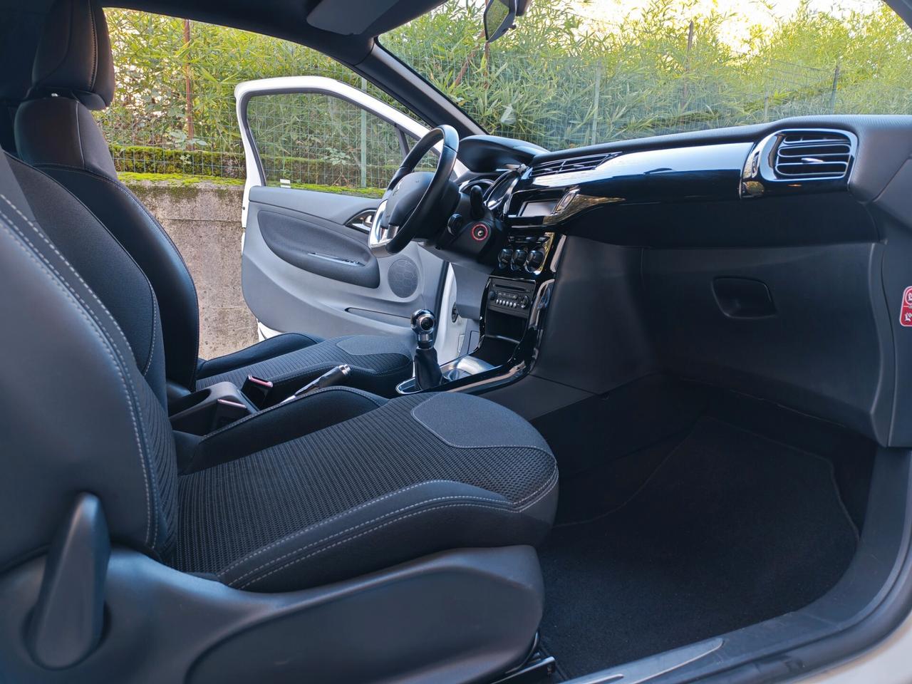 DS3 1.6 BENZINA 120cv SoChic / 97.000km