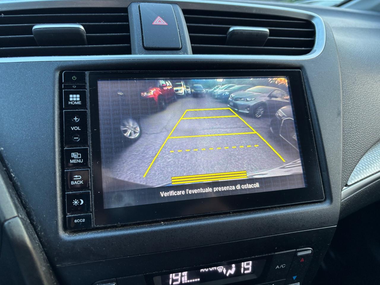 Honda Civic Tourer 1.6 i - OK Neopatentati