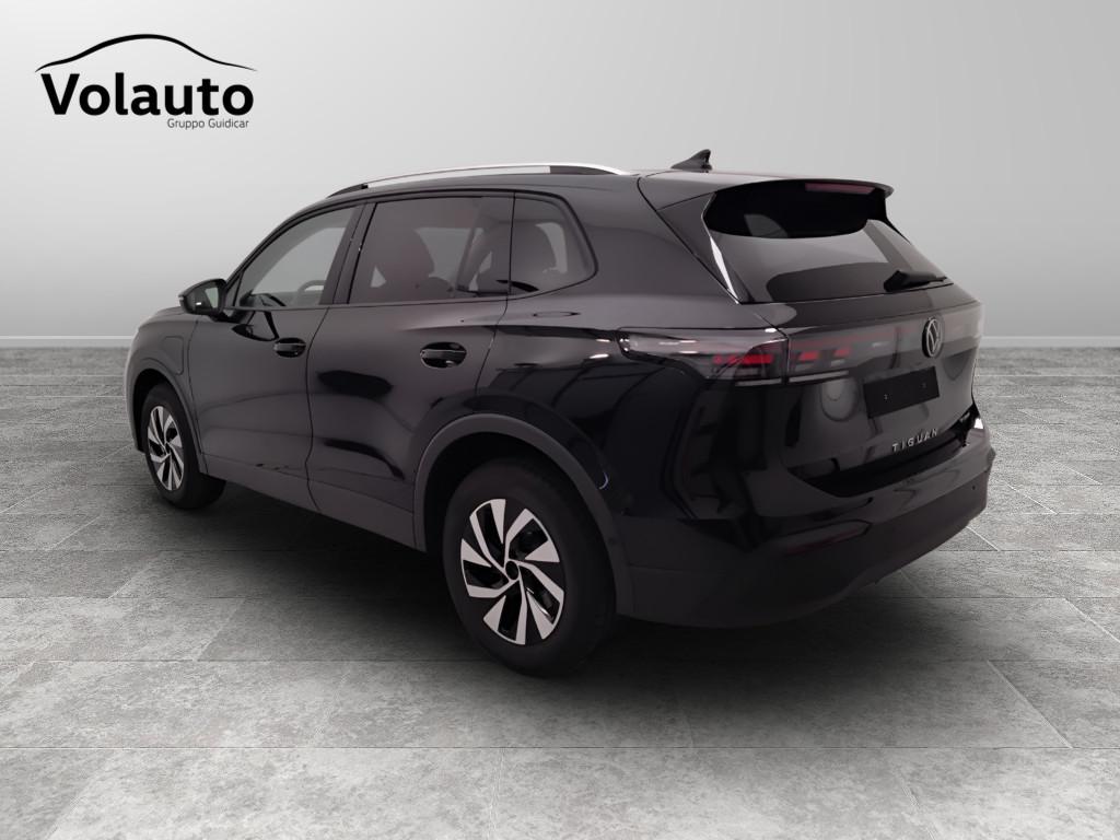 VOLKSWAGEN Tiguan III 2024 - Tiguan 1.5 tsi ehybrid Life 204cv dsg