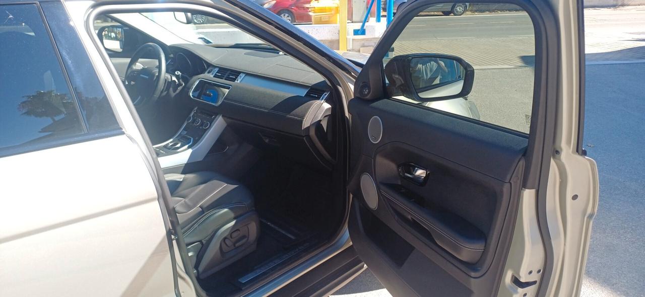 Land Rover Range Evoque 2.2 TD4 5p. Prestige