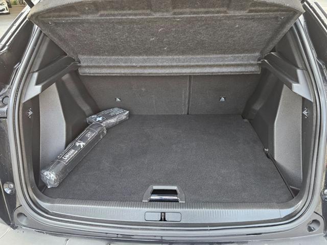 PEUGEOT 2008 motore elettrico 136 CV GT