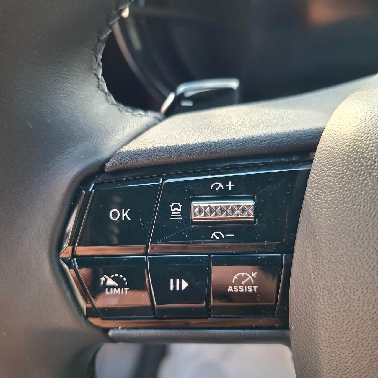 Alfa Romeo Junior 1.2 Hybrid 136cv Edct6 Speciale