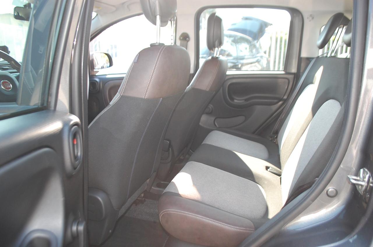 Fiat Panda 1.2 GPL 69CV City Cross S&S Uff Italy USB Lega