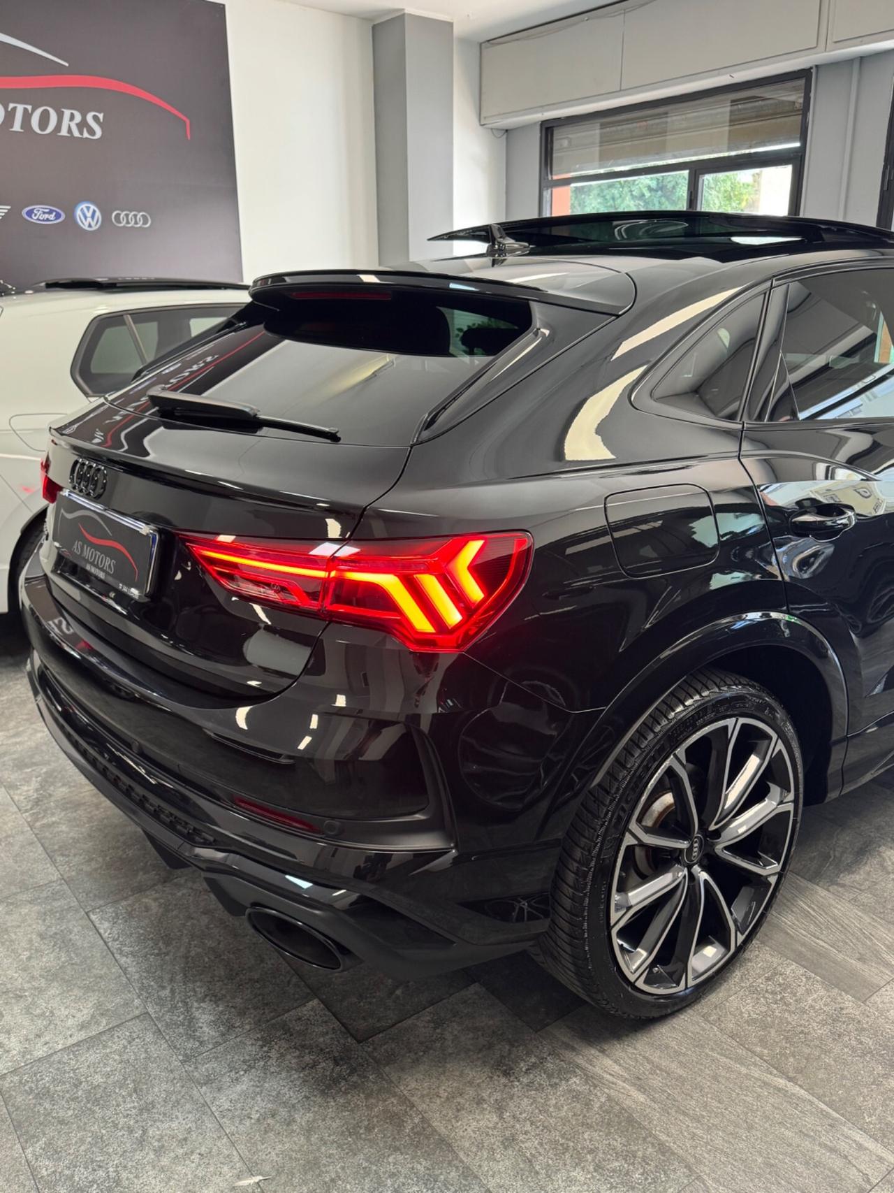 AUDI RSQ3 SPB 2.5 400 CV TETTO IVA ESPOSTA