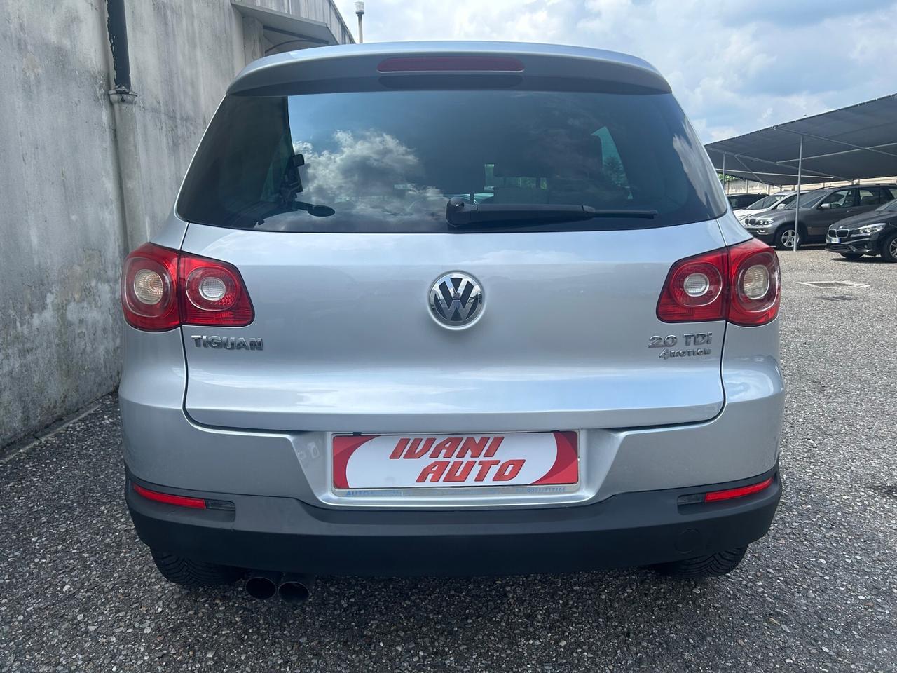 Volkswagen Tiguan 2.0 TDI DPF 4MOTION *UNI PRO*