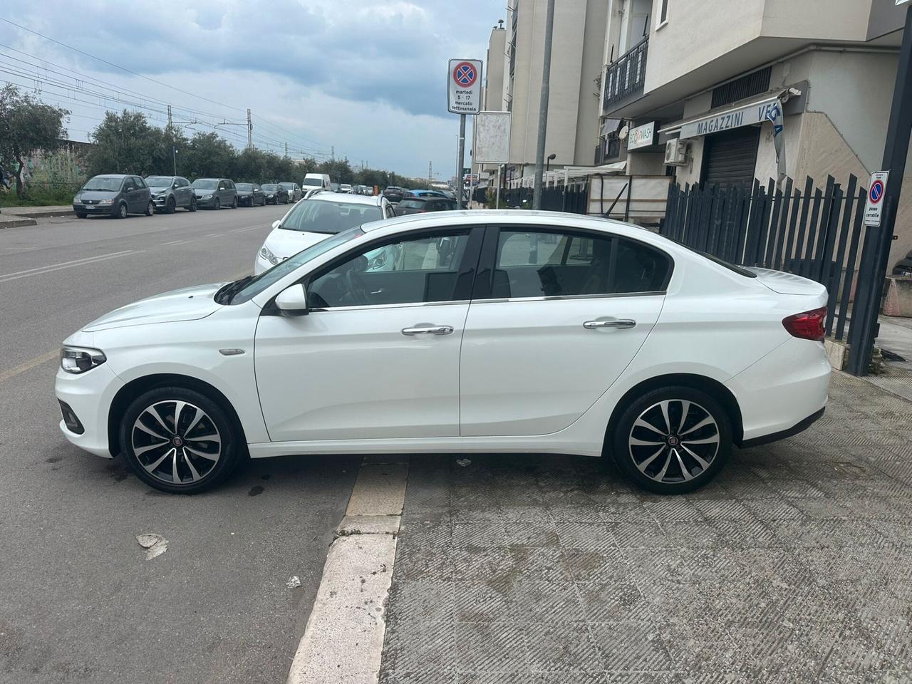 Fiat Tipo 1.3 Mjt 4 porte Lounge