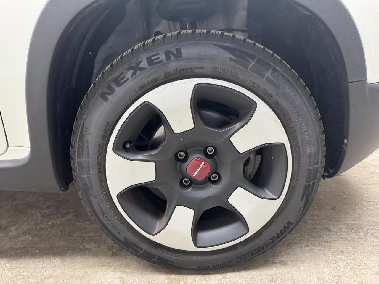 FIAT Panda III - Panda 1.0 firefly hybrid City Cross s&s 70cv 5p.