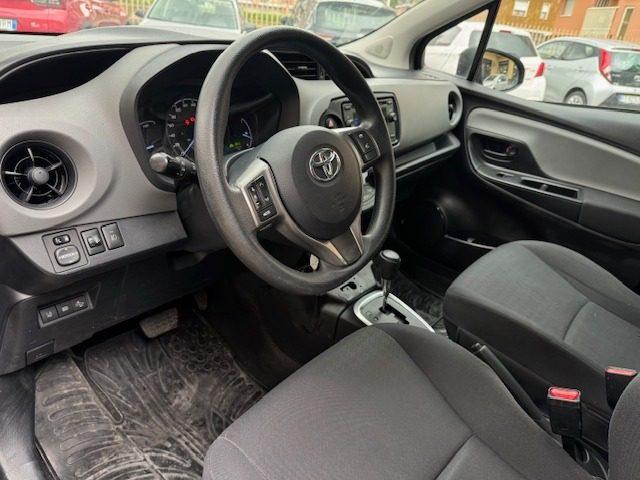 TOYOTA Yaris 1.5 Hybrid 5 porte Cool