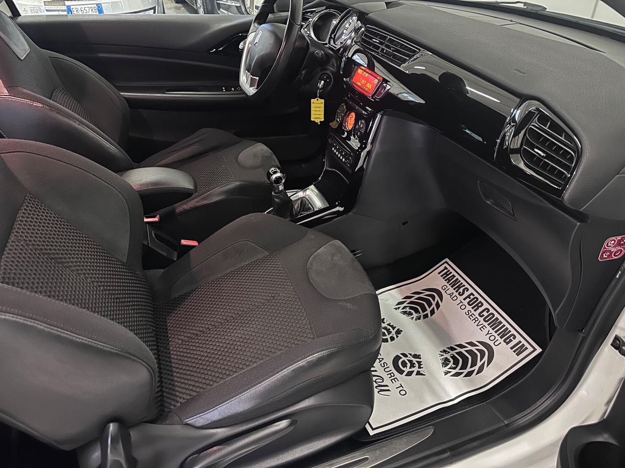 DS3 1.2 Benzina VTi 82 Just Black Ok neopatentati