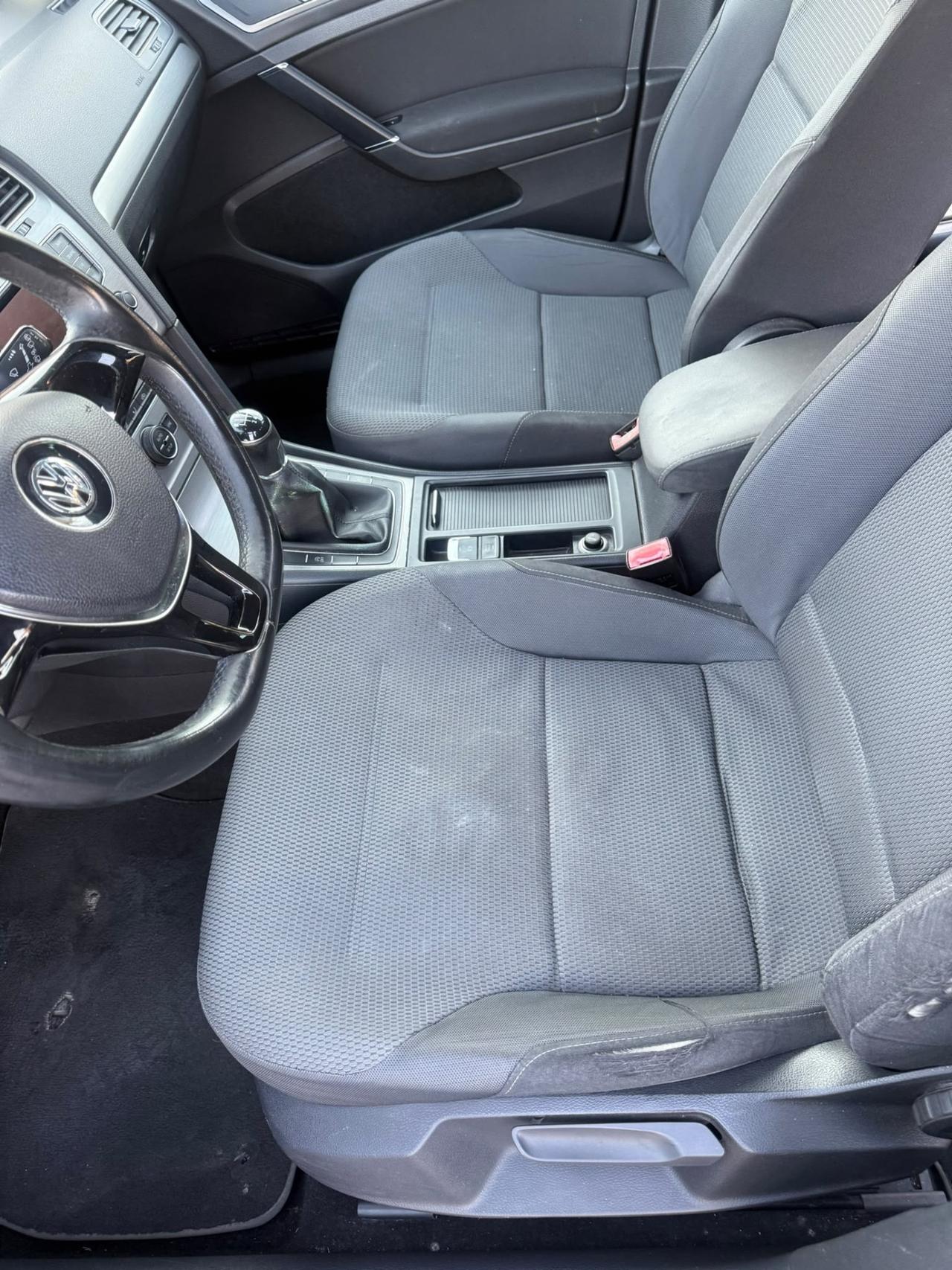 Volkswagen Golf Variant 1.2 TSI 110 CV Comfortline BlueMot. Technology