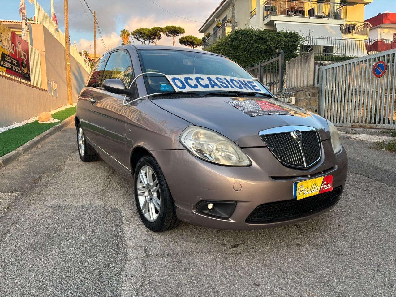 Lancia Ypsilon 1.4 Platino Ecochic GPL