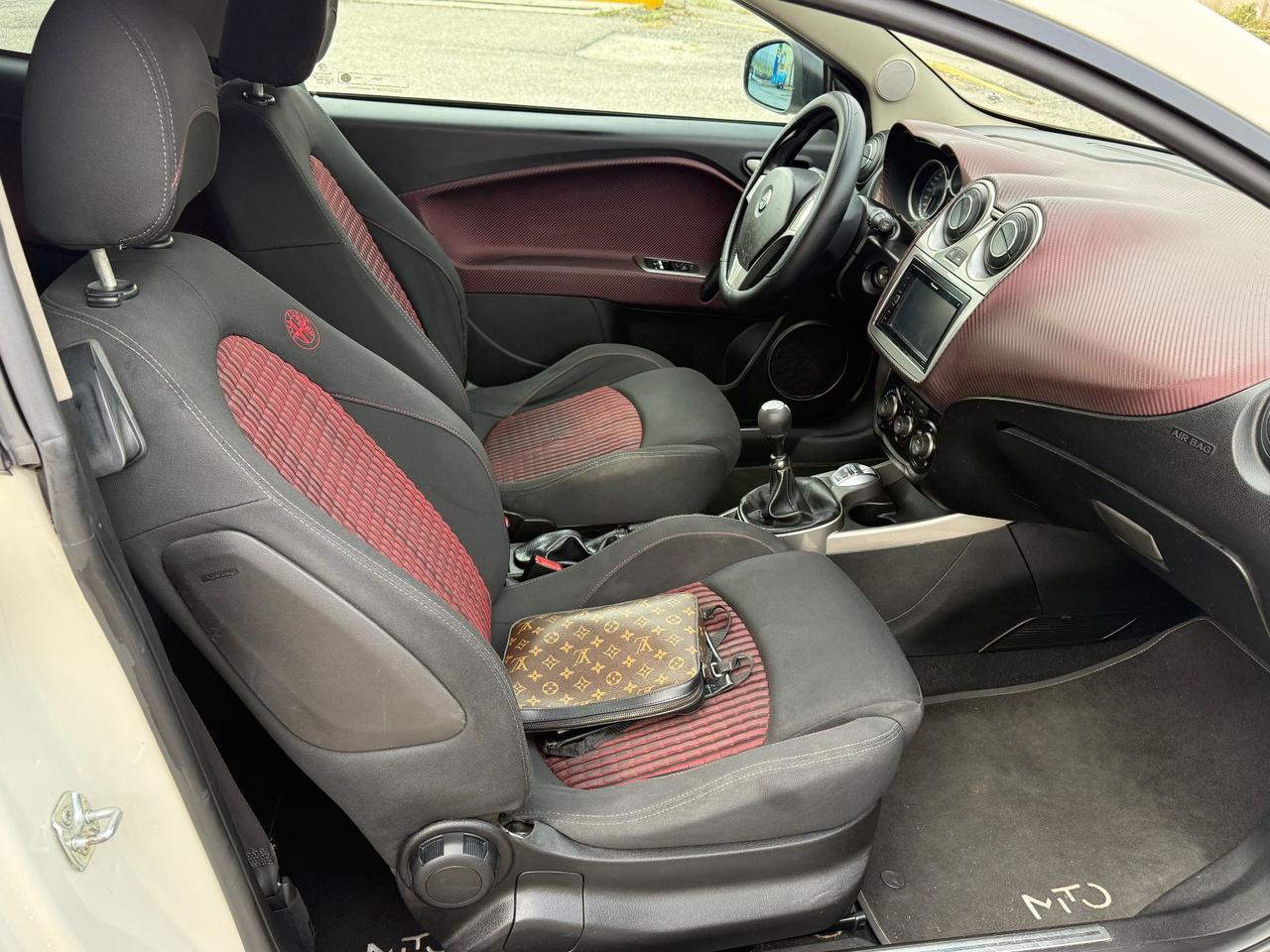 Alfa Romeo MiTo 1.4 T 135 CV M.air S&S Distinctive