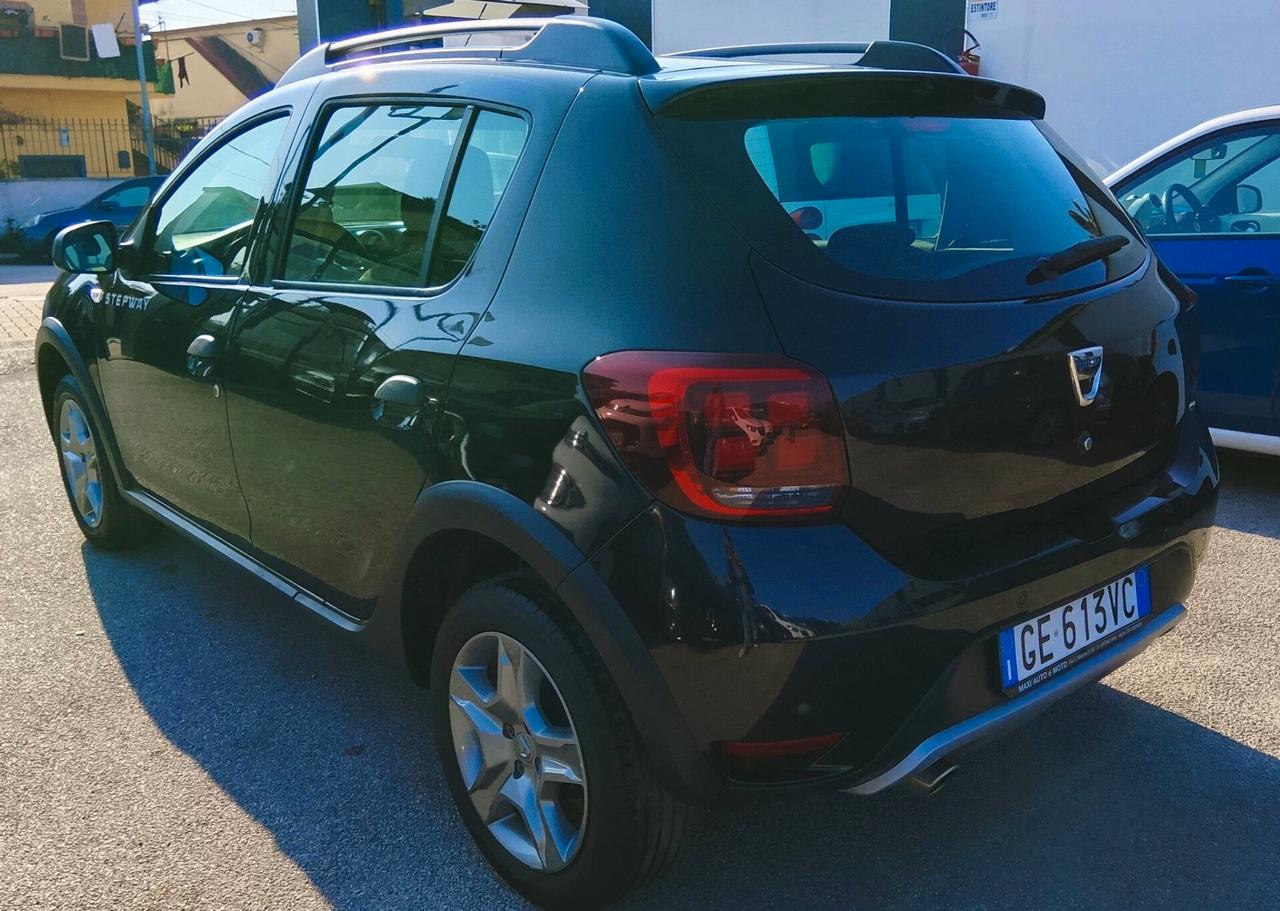 Dacia Sandero Stepway GPL 100CV