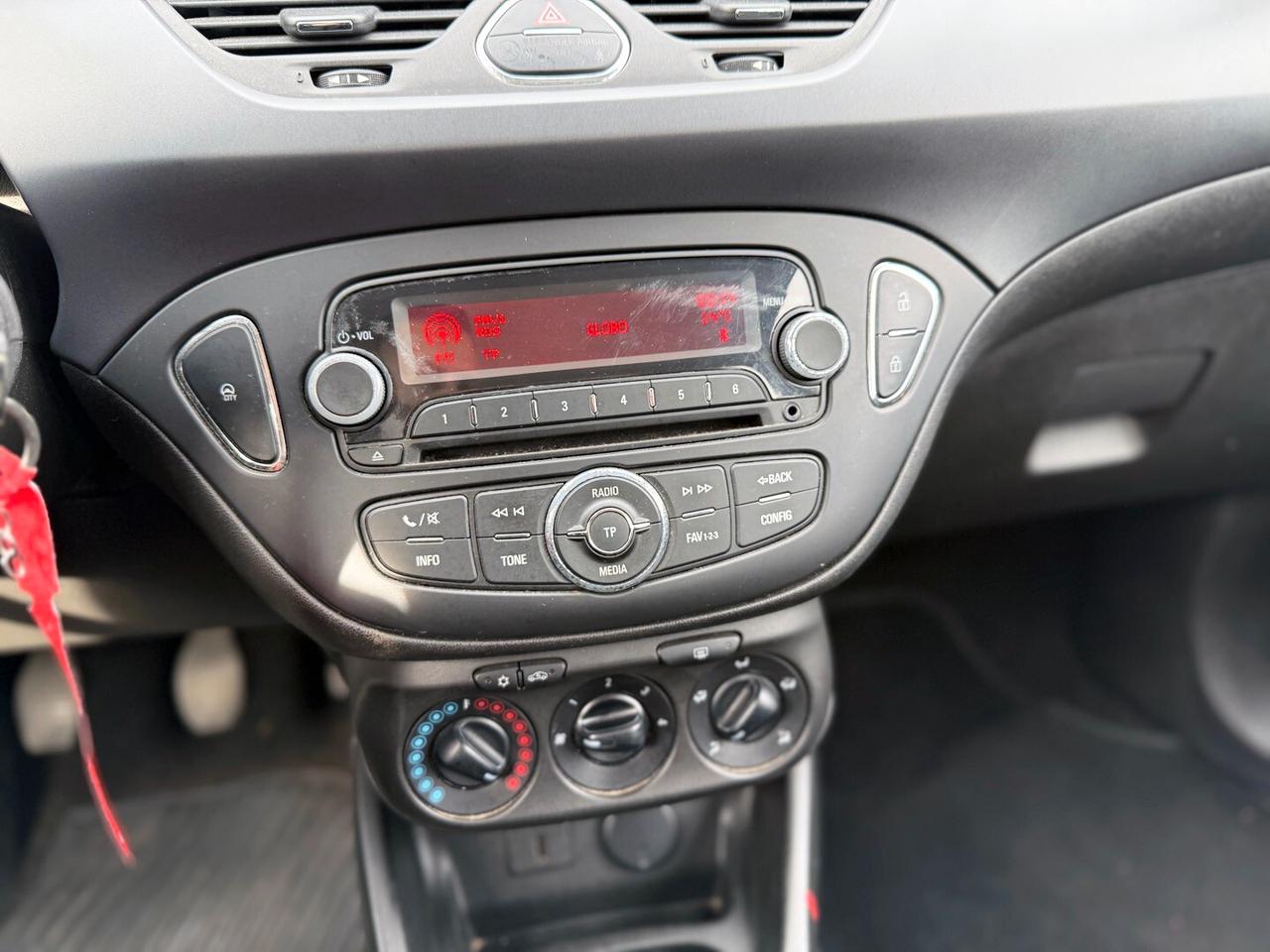 Opel Corsa 1.2 benzina 70cv 5 porte *NEOPATENTATI* - 2016 - garanzia rate permute