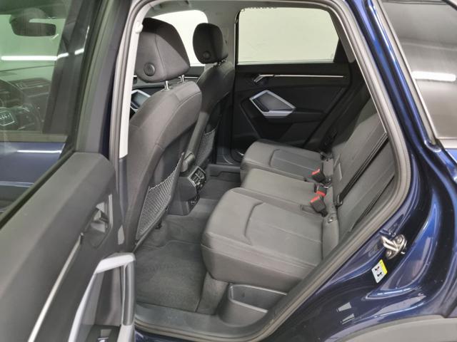 AUDI Q3 35 TDI S tronic