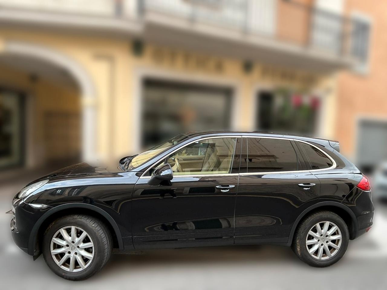 Porsche Cayenne 3.0 V6 tdi tiptronic