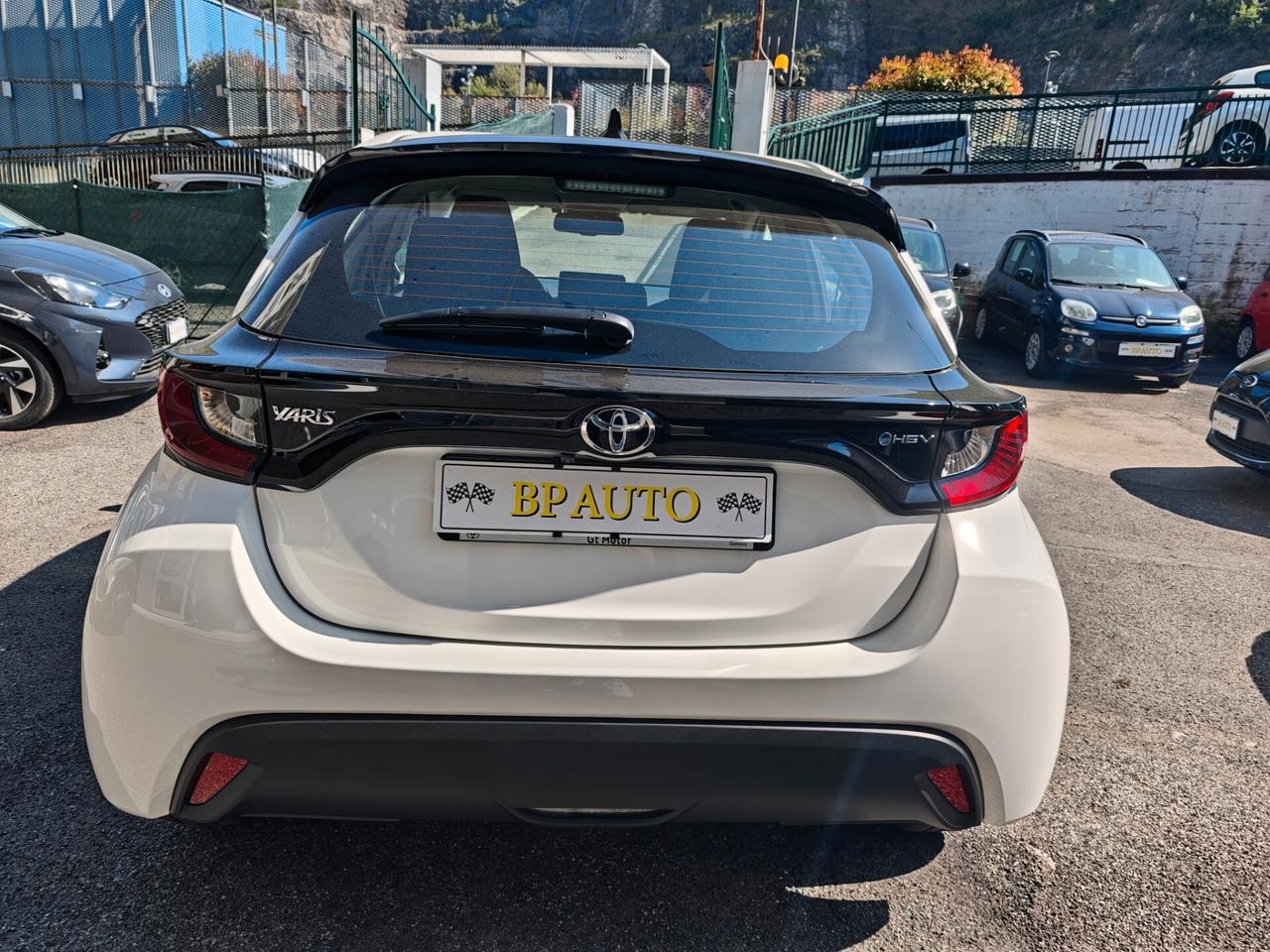 Toyota Yaris 1.5 Hybrid 5 porte Active