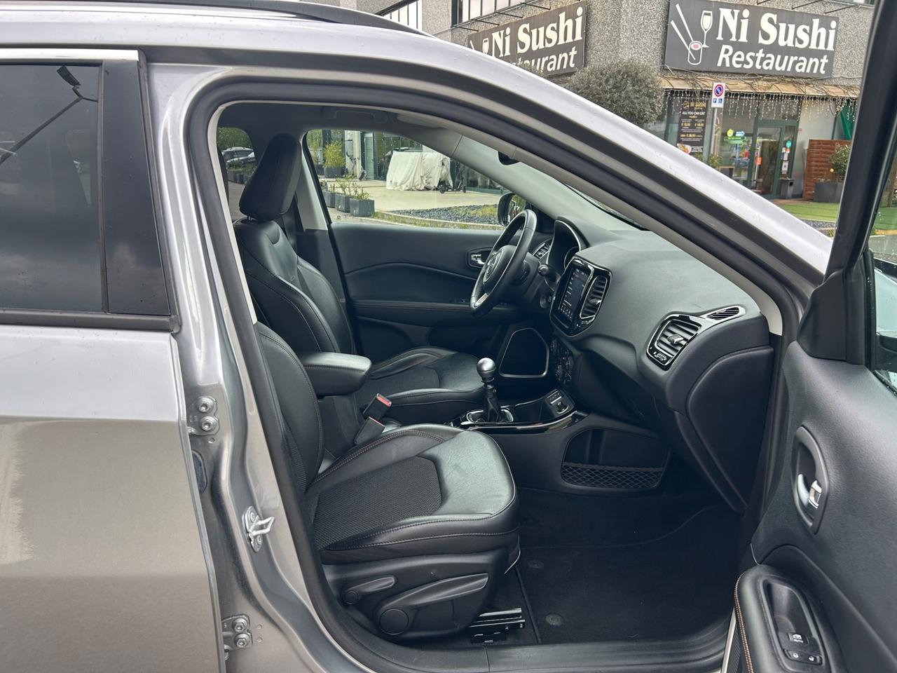 Jeep Compass LIMITED KM 60.000 – Navi – Sensori – Perfetta!