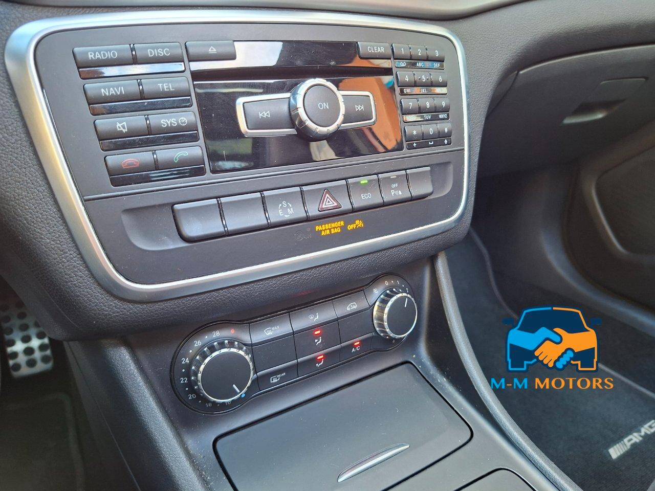 Mercedes GLA 180 Premium 4matic auto UNICO PROPRIETARIO