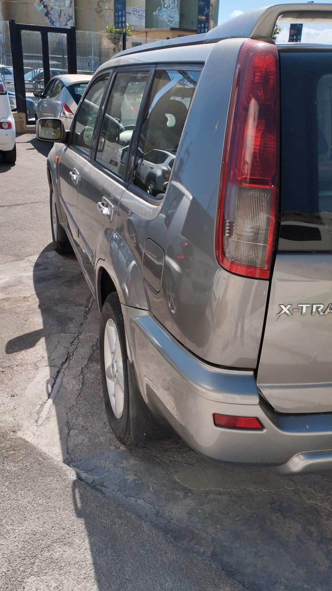 Nissan X-Trail 2.2 TD Di Elegance