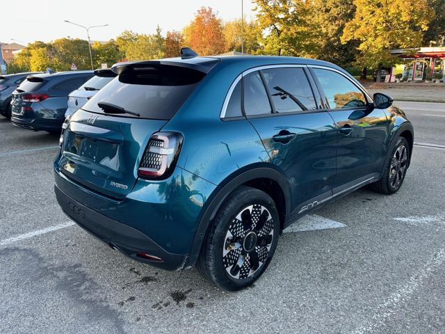 FIAT 600 Hybrid 100 CV DCT MHEV La Prima