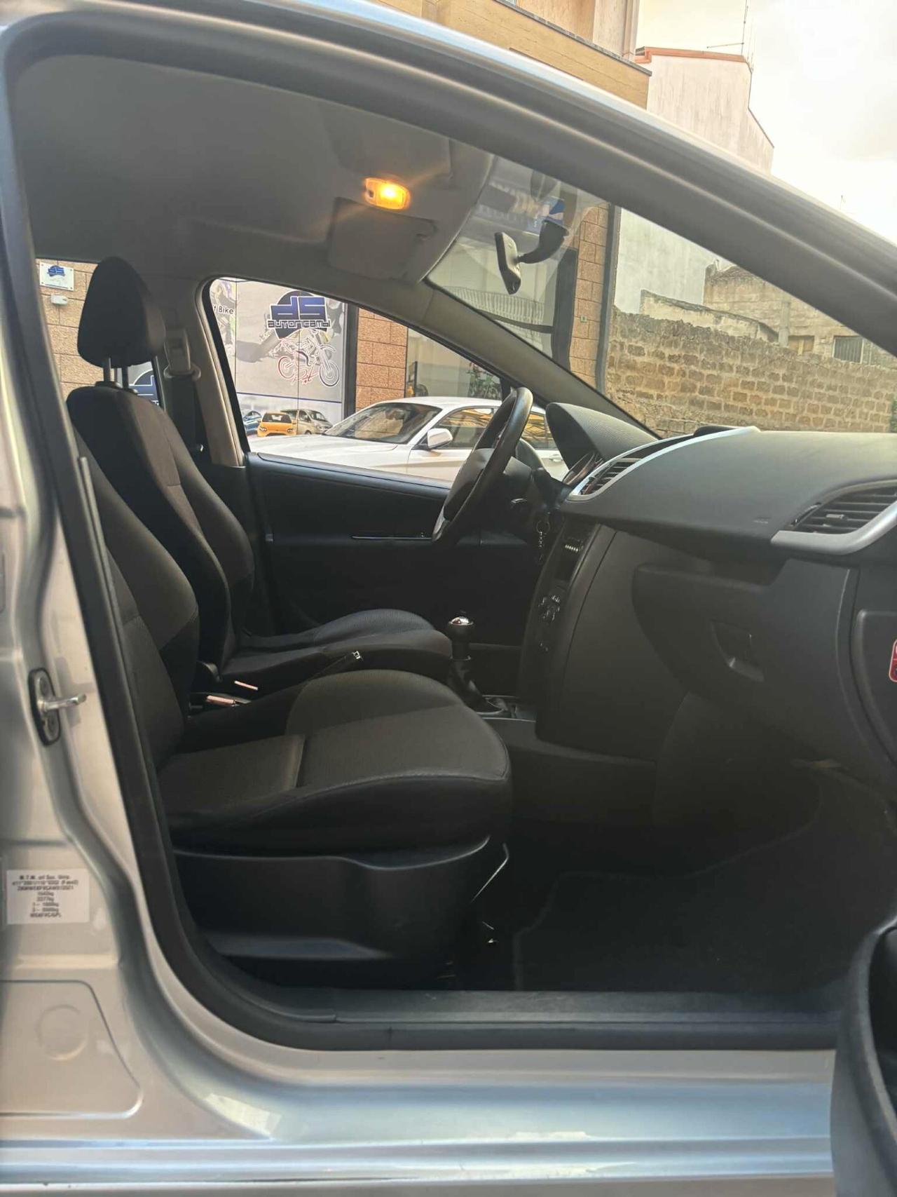 Peugeot 207 1.4 8V 75CV SW Energie Sport ECO GPL