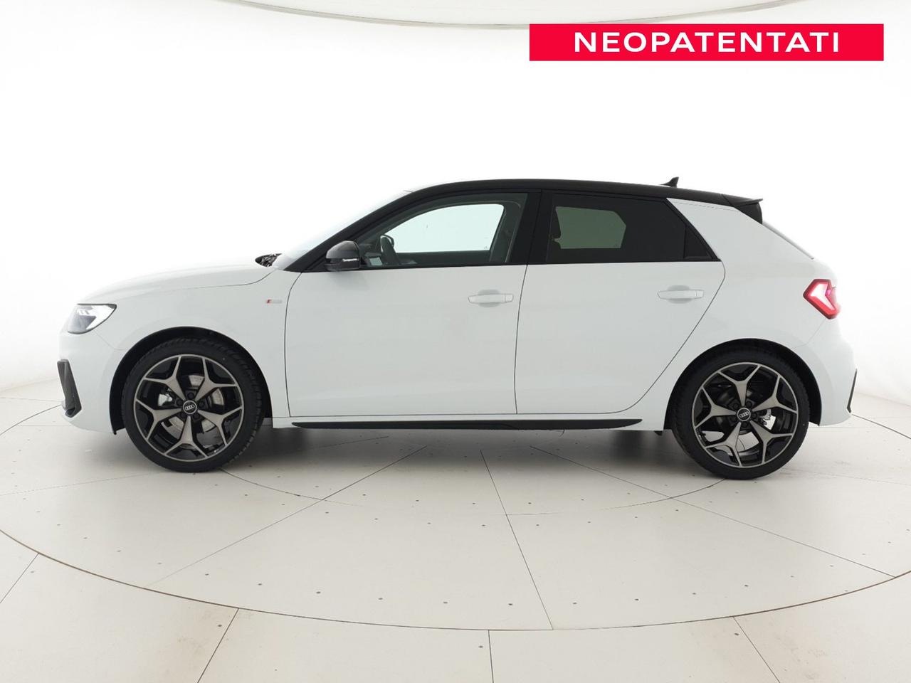 Sportback 30TFSI 116CV S tronic Identity Black