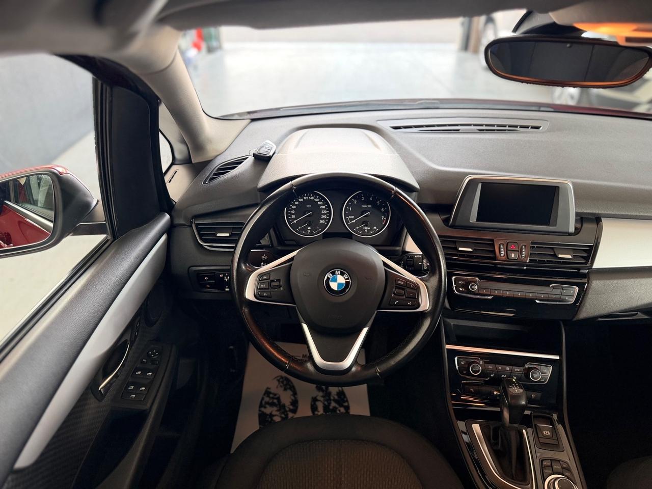 Bmw 218 218i Advantage AUTOMATICO NEOPATENTATI