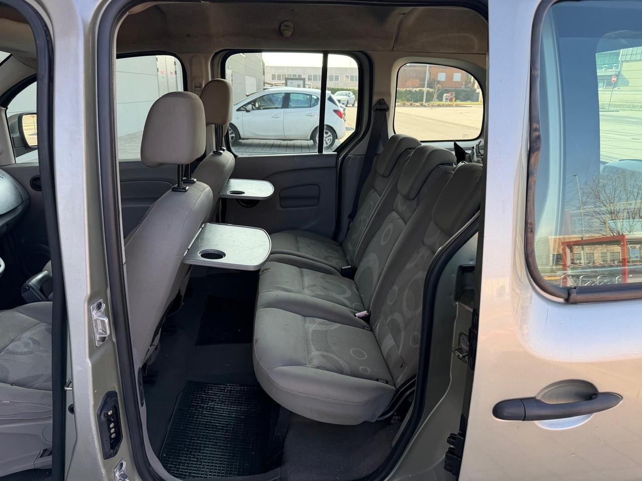 Renault Kangoo 1.5 dCi 105CV 4p. Express Maxi Generique