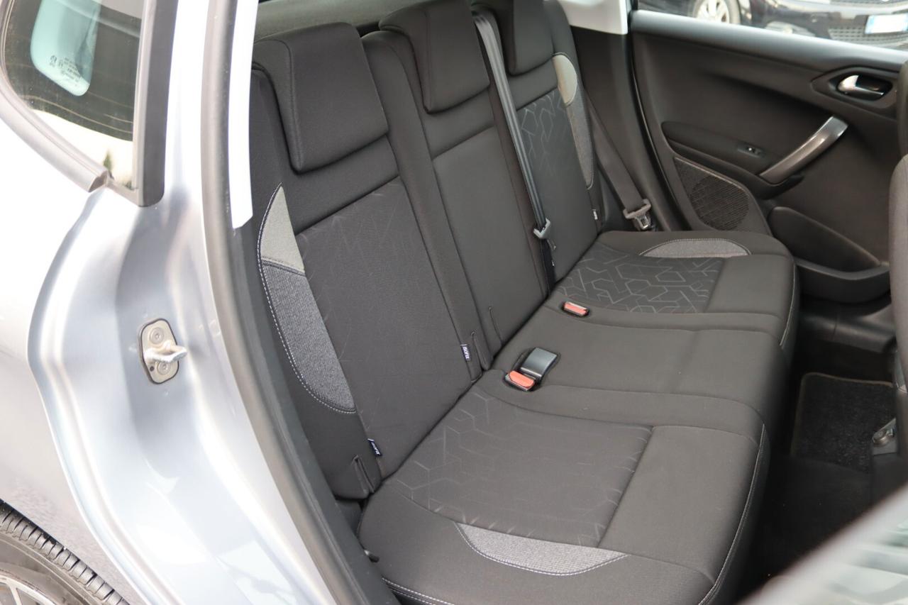 Peugeot 2008 PureTech 82 Active
