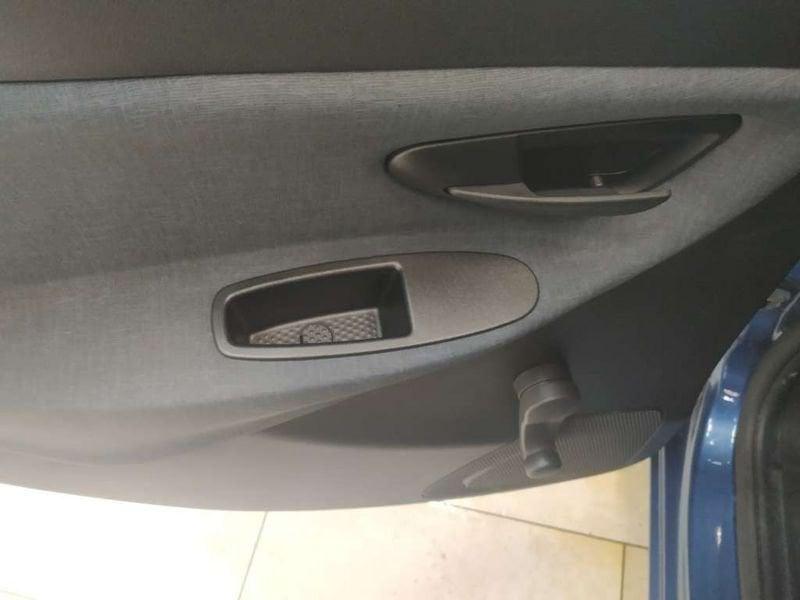 Lancia Ypsilon 1.0 firefly hybrid Gold s&s 70cv
