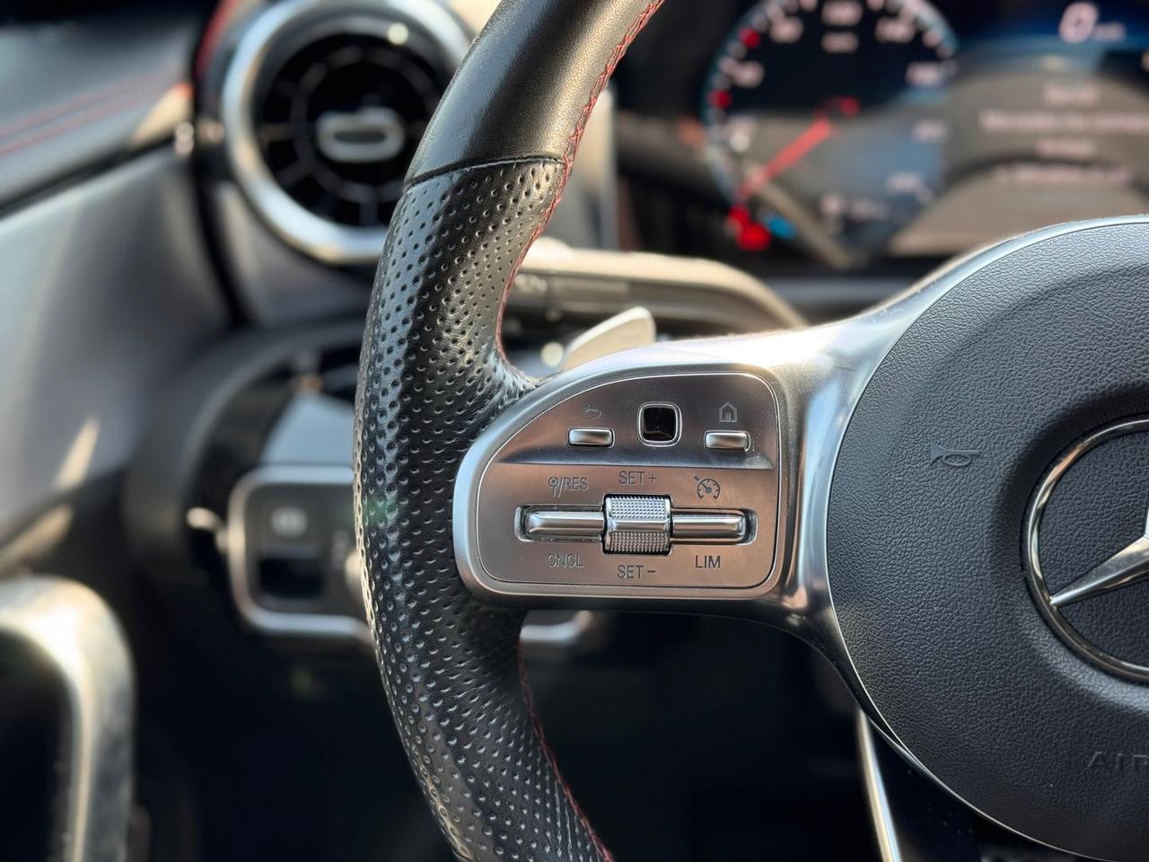 Mercedes-Benz CLA 200 Premium AMG CLA 200 G #11914