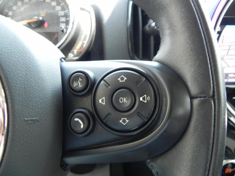 Mini Cooper D Countryman 2.0 Business Automatica