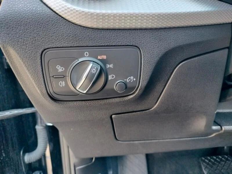 Audi Q2 35 TFSI S tronic line Edition