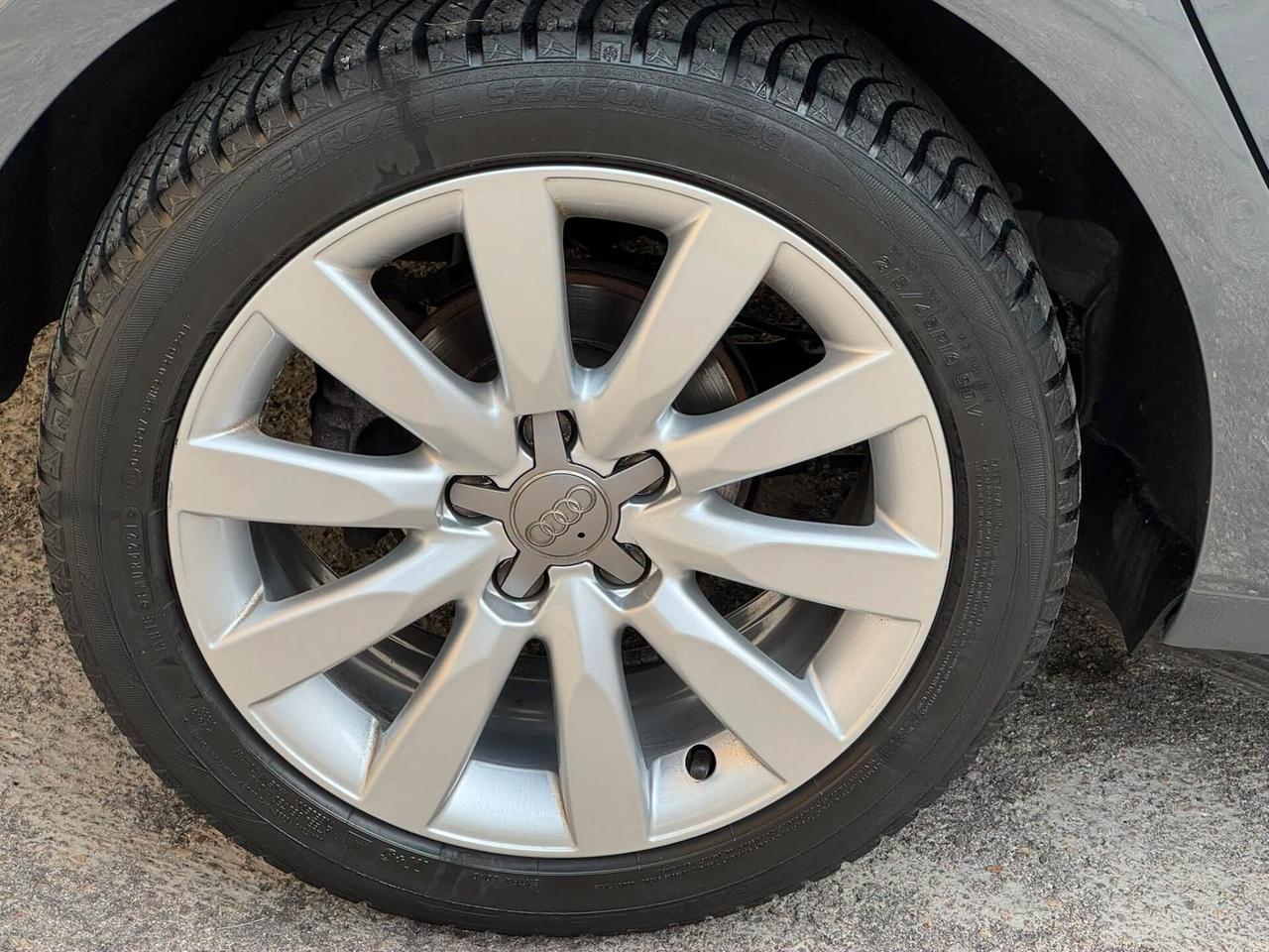 AUDI A1 SPB BI-COLORE 1.4 TDI 90 CV. METAL PLUS PERFETTA