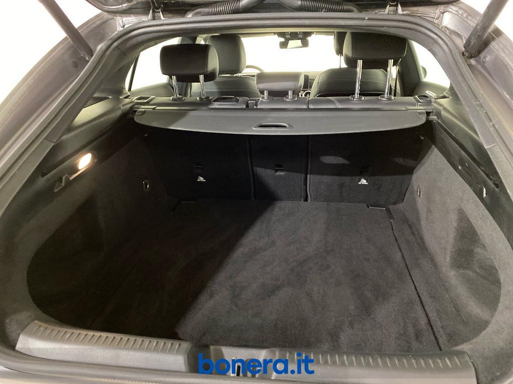 Mercedes CLA Shooting Brake 200 D Sport 8G-DCT