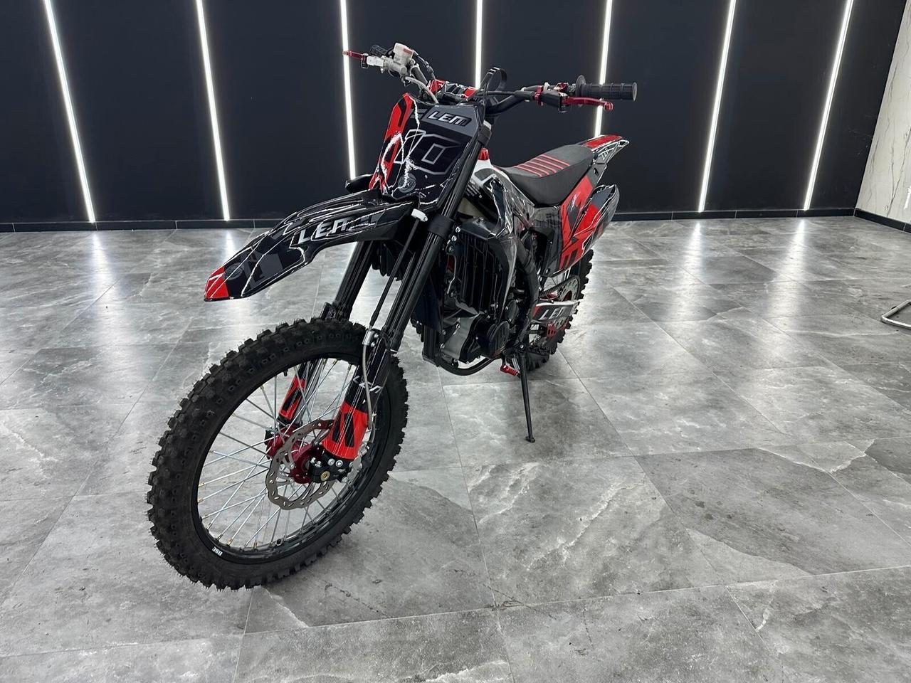 Lem CROSS J300 CC