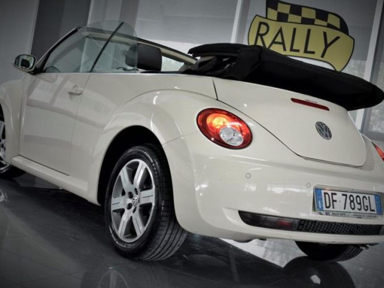 Volkswagen Maggiolino Cabrio 1.9 Tdi Higline