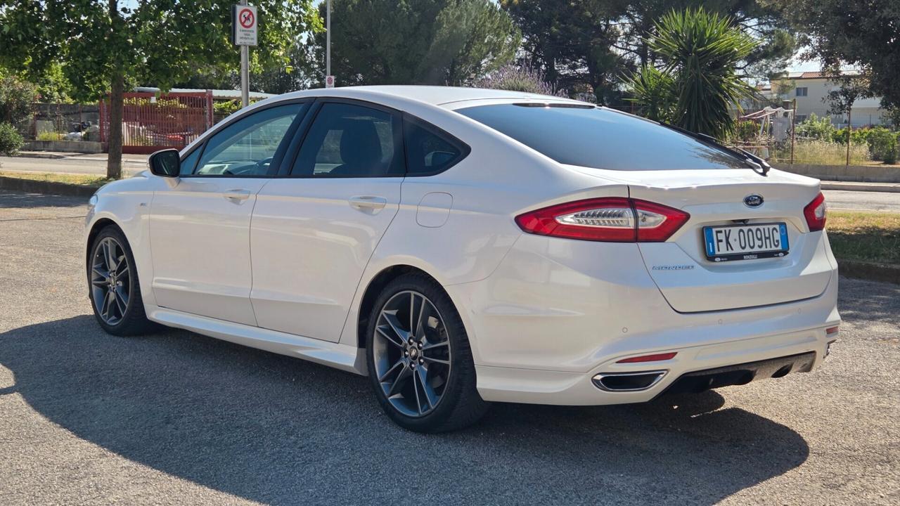 Ford Mondeo 2.0 TDCi Bi Turbo S&S Pow. 5p. ST-Line Business