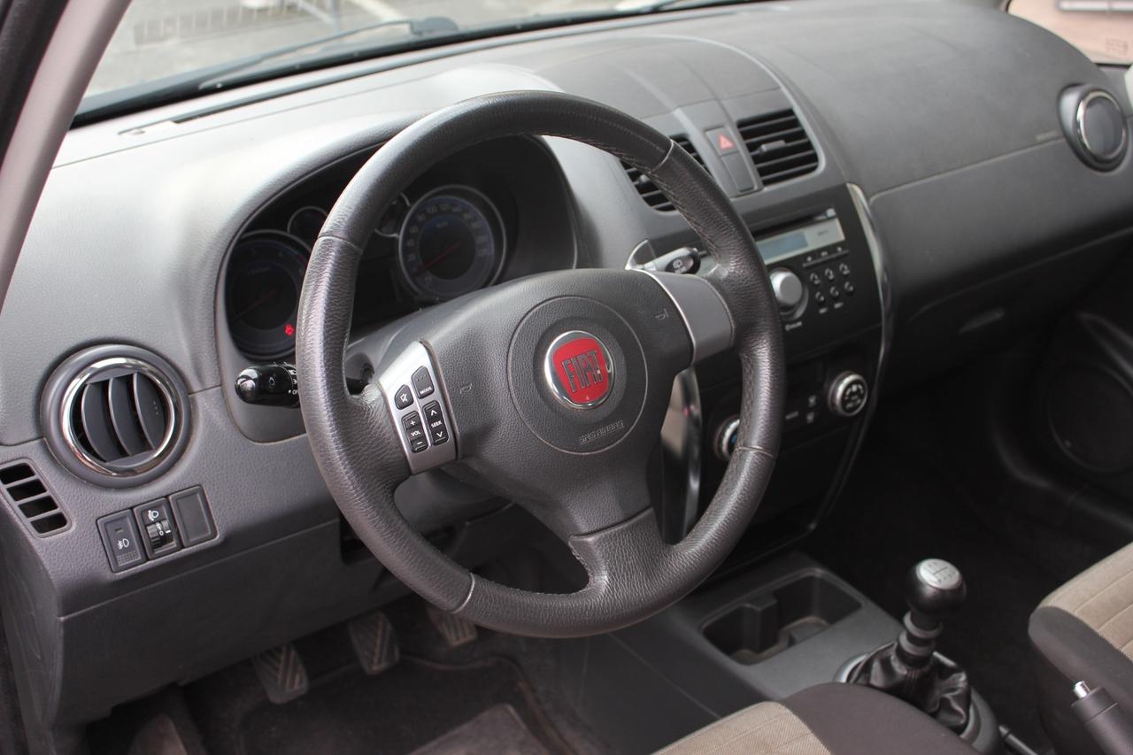 Fiat Sedici 2.0 MJT 4x2 Dynamic