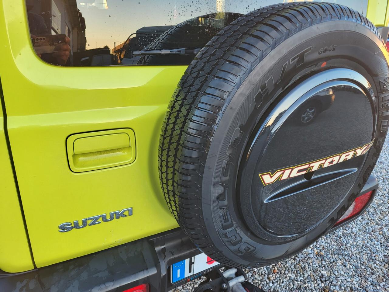 Suzuki Jimny 1.5 5MT Top