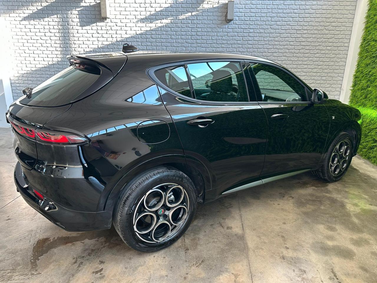 Alfa Romeo Tonale 1.5 160 CV MHEV TCT7 Tributo Italiano