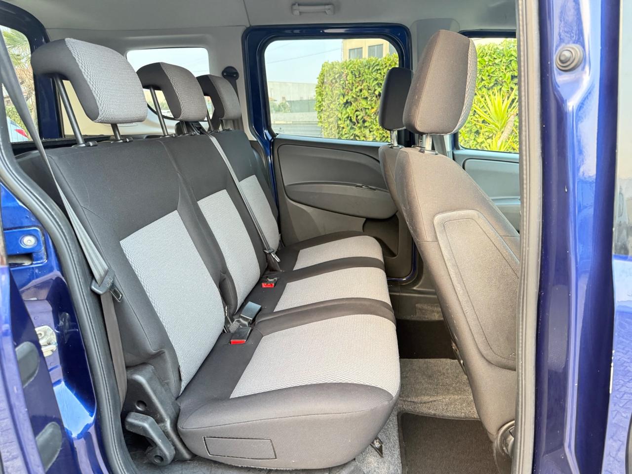 Fiat Doblo 1.3 MJT 90CV 66KW NEOPATENTATI !