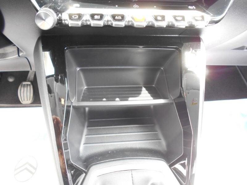 Peugeot 208 100 Style Fin 9Perfet Sc38%