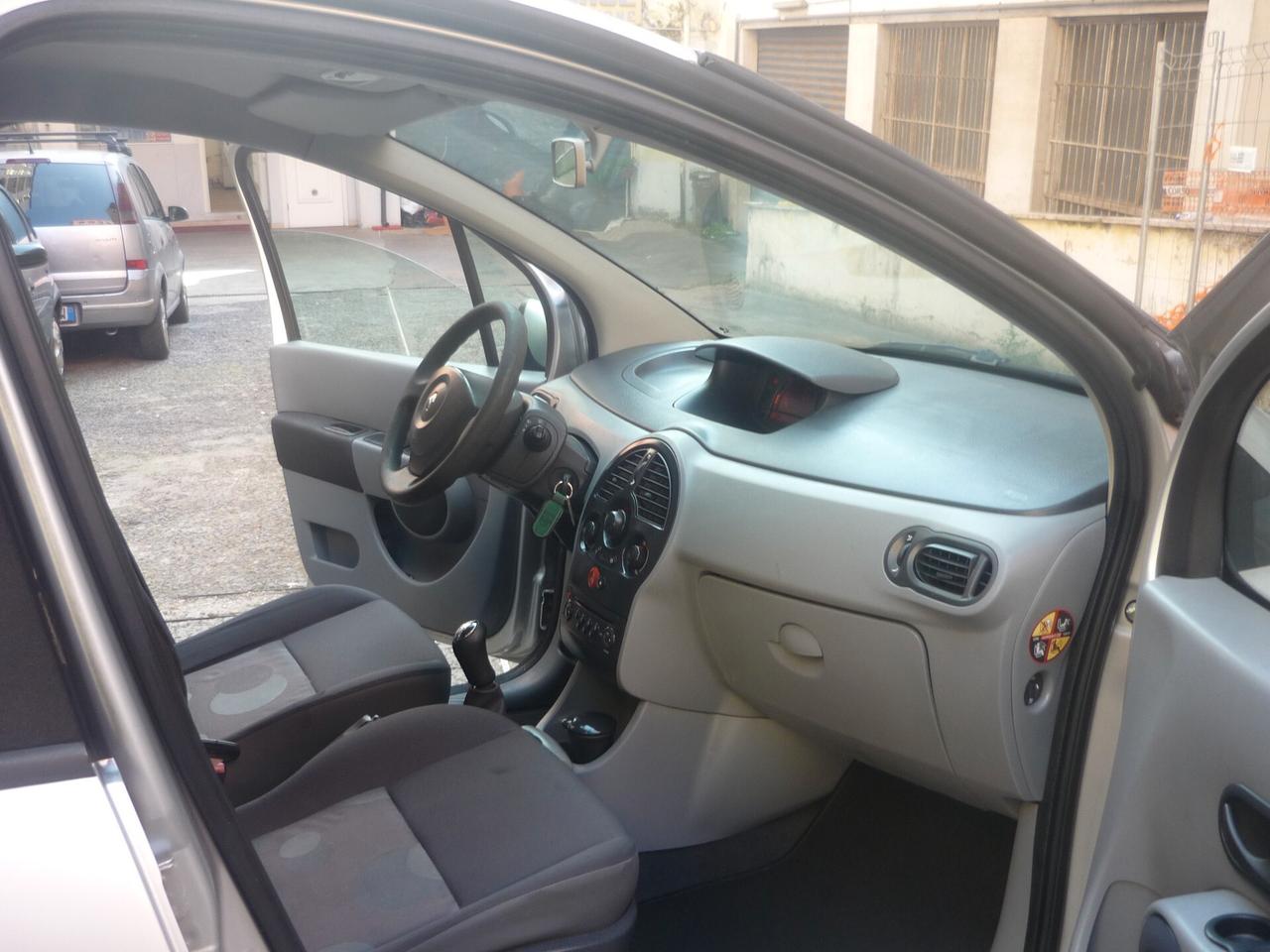 Renault Modus 1.2 16V GPL Expression